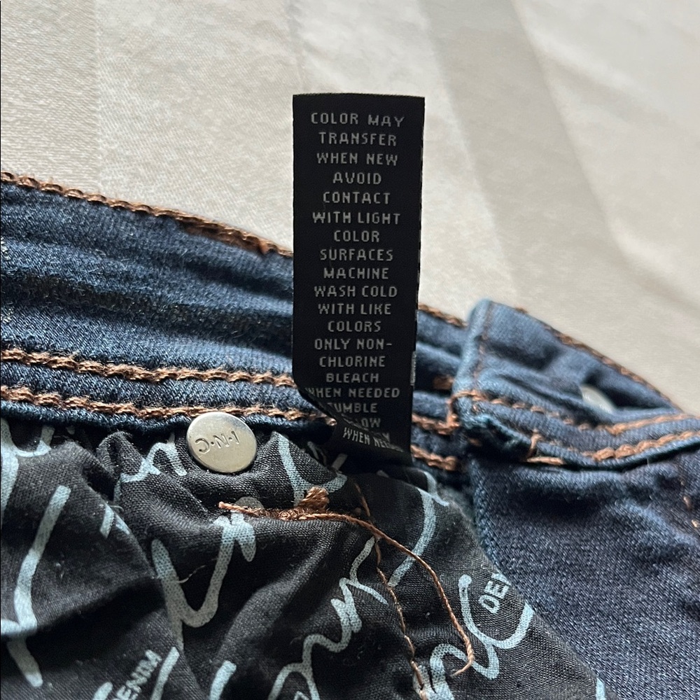INC Denim Dark Blue Women's Capris Pants Jeans Skinny Leg Size 6 - Picture 10 of 12